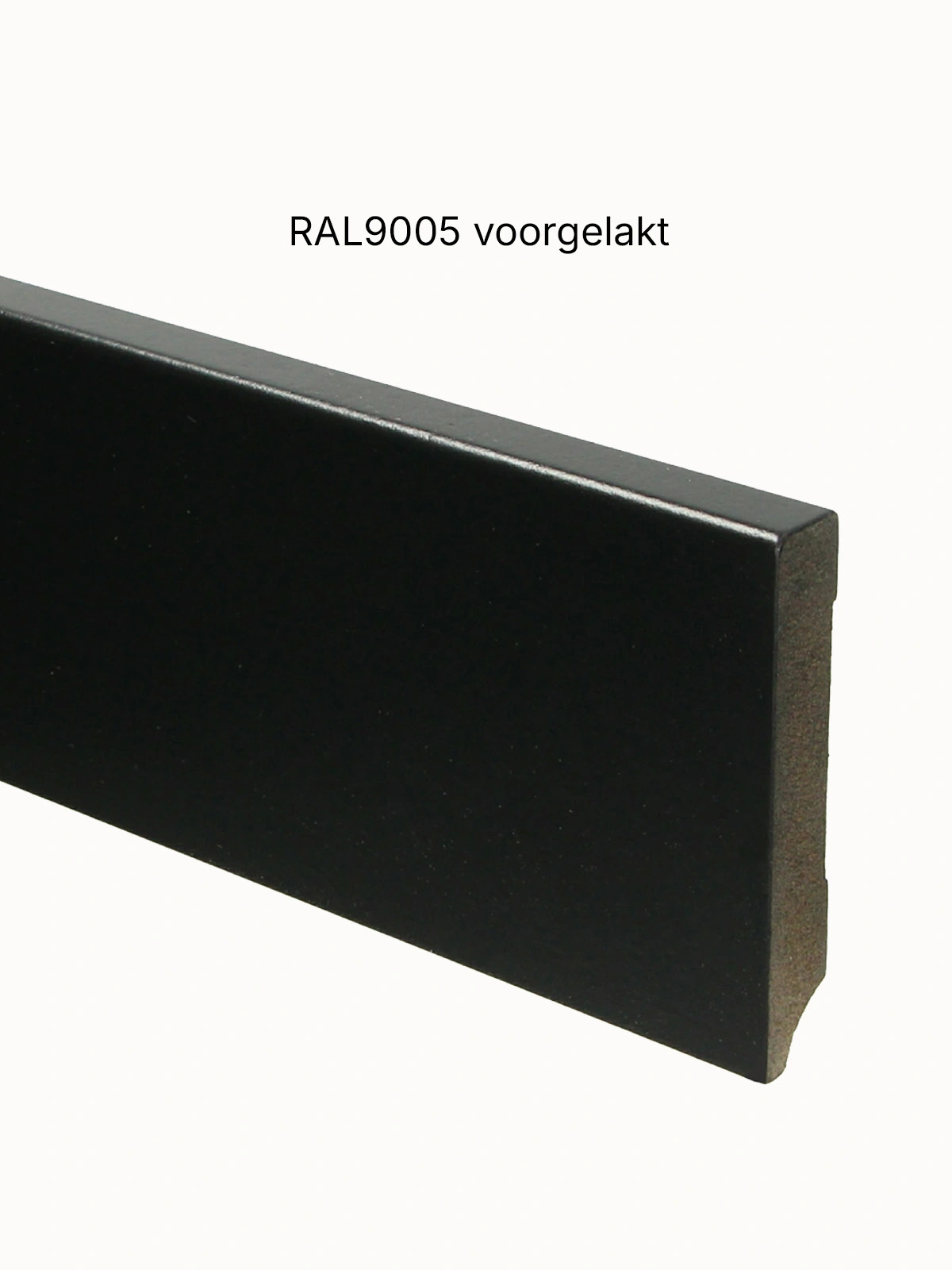 MDF Plint Blok RAL9005